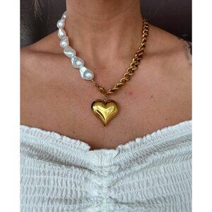 Charlotte 18K Gold Plated Genuine Pearl Heart Necklace